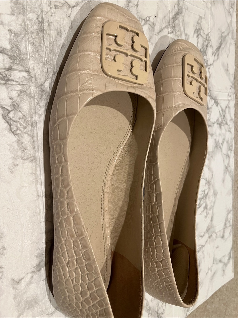 Tory Burch Georgia Square Toe Ballet Flats New Cream Croc Leather Size 8.5M - Picture 2 of 4